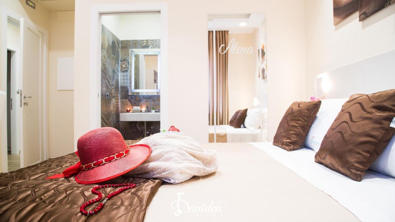 트로페아 Residenza Danidea B&B 외부 사진